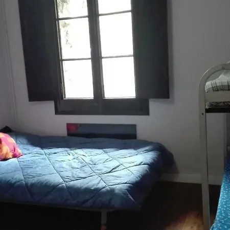 Guest house Refugi Quatre Cases Clot del Moro